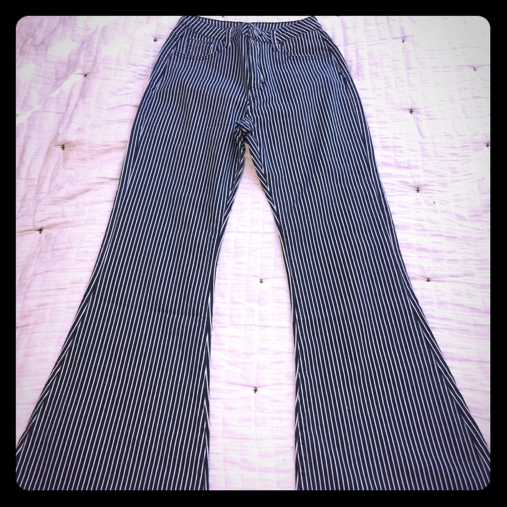 Stripped bell bottom pant